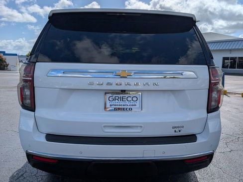 Used 2023 Chevrolet Suburban LT image 15