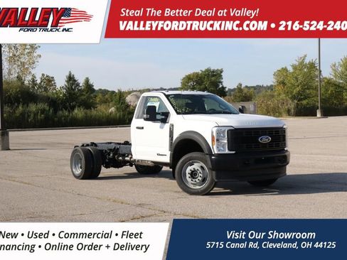 New 2025 Ford F550 4x4 Regular Cab Super Duty image 1