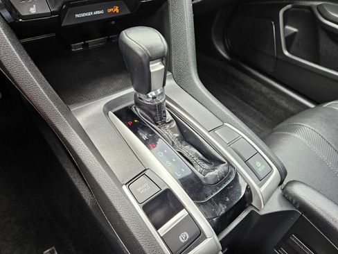 Used 2016 Honda Civic EX-L image 24