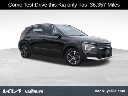 Used 2023 Kia Niro EX