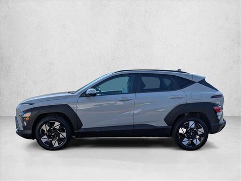 Used 2024 Hyundai Kona SEL FWD image 9