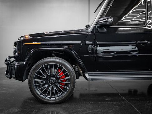 Used 2025 Mercedes-Benz G 63 AMG AMG G 63 image 9