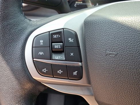 Certified 2023 Ford Explorer XLT w/ Equipment Group 202A AWD/4WD image 25