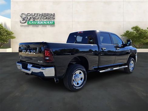 New 2026 RAM 2500 Tradesman AWD/4WD image 5