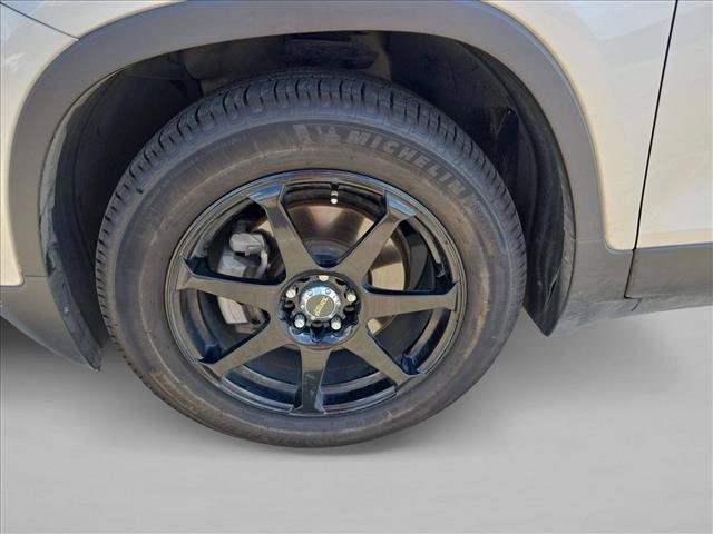 Used 2018 Chevrolet Trax LS FWD image 11