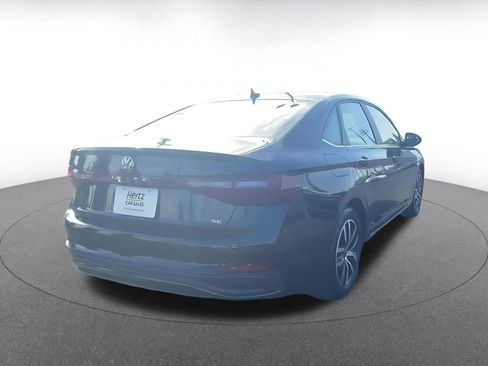 Used 2025 Volkswagen Jetta SE image 14