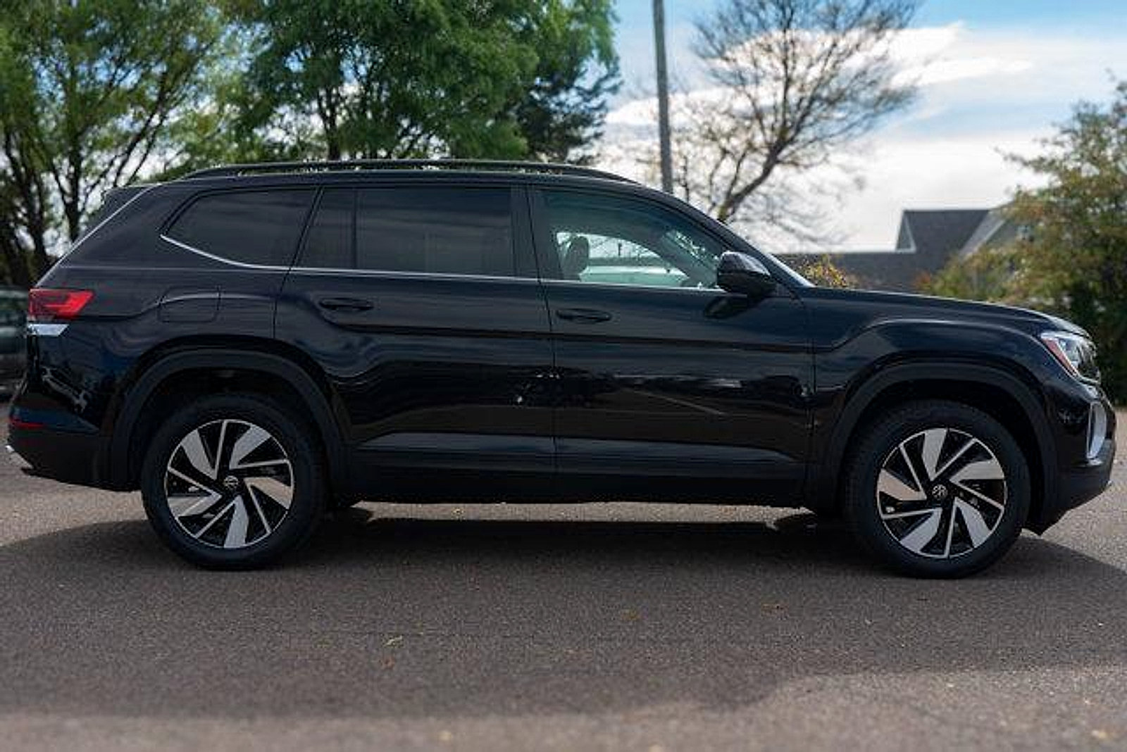 Used 2026 Volkswagen Atlas SE AWD/4WD image 7