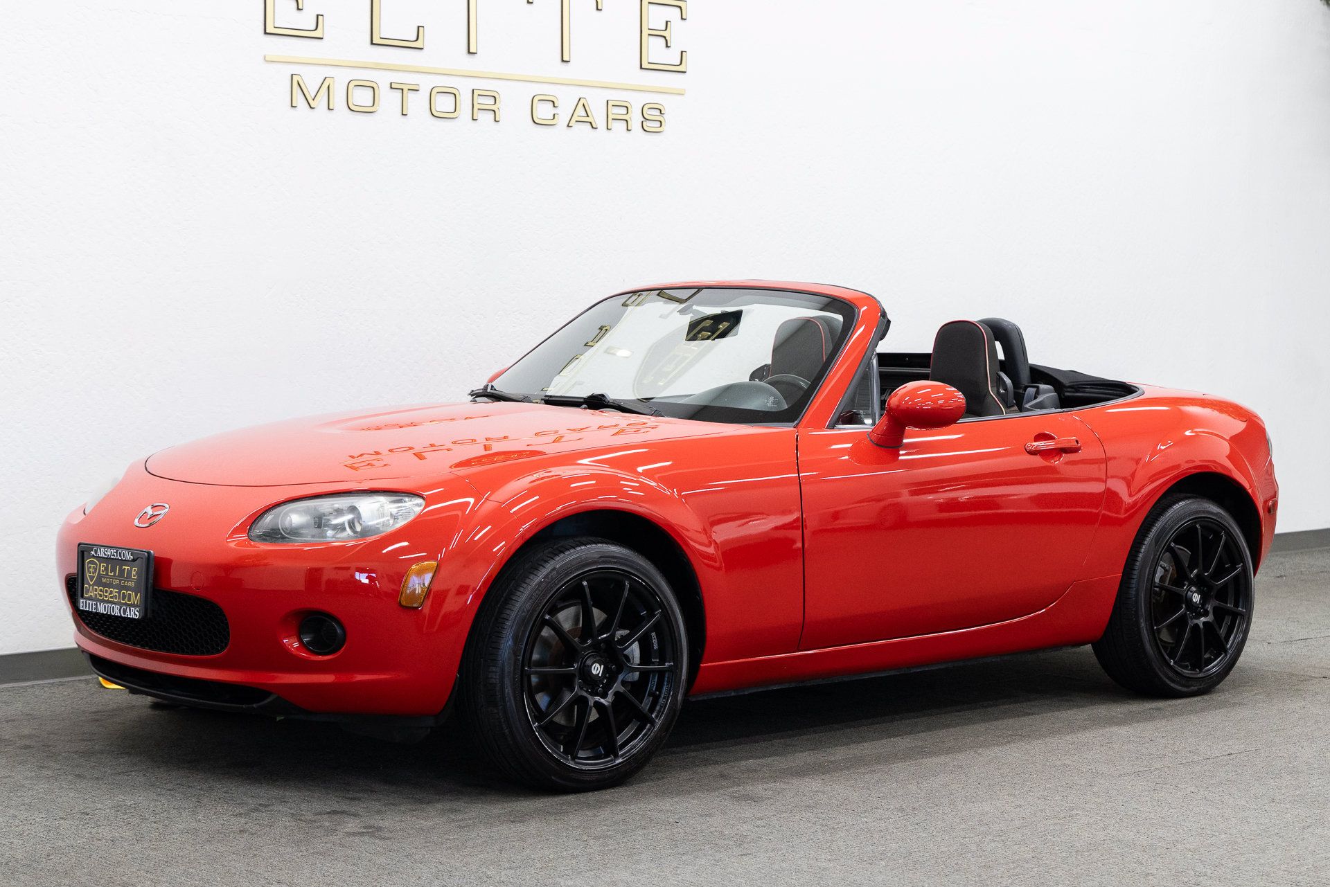 Used 2007 MAZDA MX-5 Miata SV RWD image 1