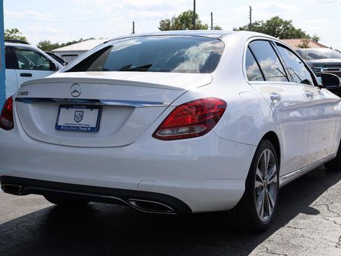 Used 2018 Mercedes-Benz C 300 Sedan image 4