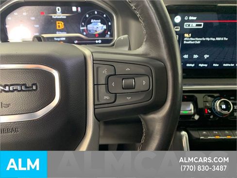 Used 2022 GMC Sierra 1500 Denali w/ Technology Package image 22