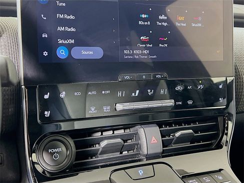 Used 2023 Subaru Solterra AWD image 15