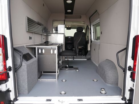 Used 2021 RAM ProMaster 1500 image 21