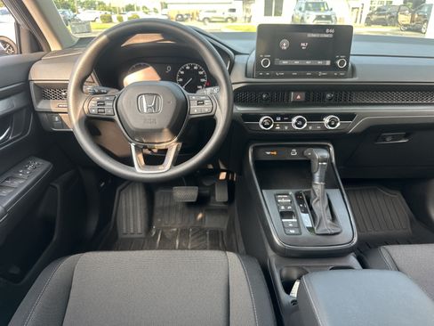 Used 2025 Honda CR-V LX image 15