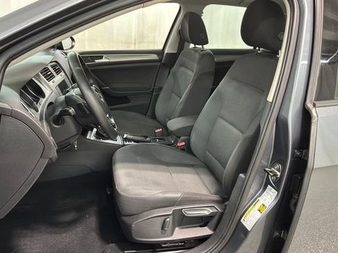 Used 2016 Volkswagen Golf S FWD image 20