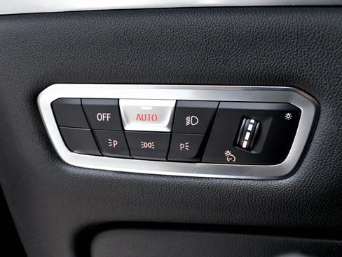 Used 2023 BMW ALPINA XB7 AWD/4WD image 89