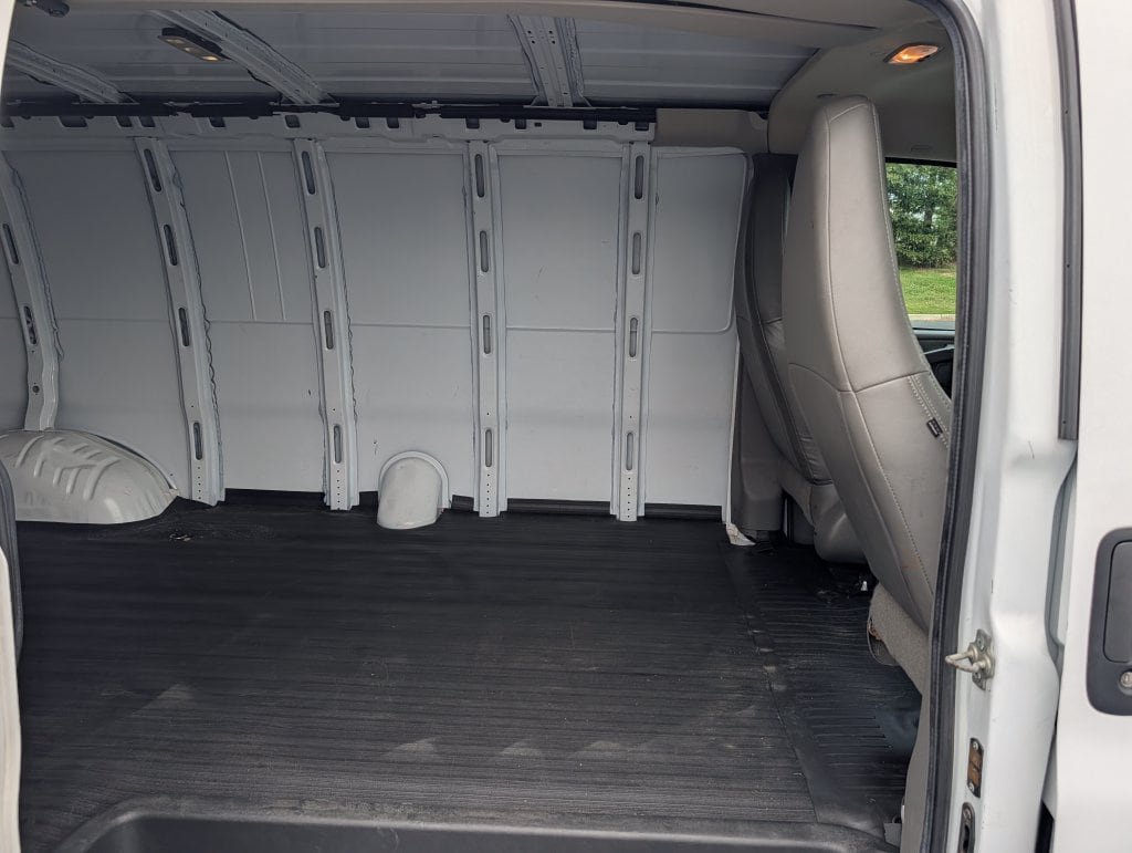 Used 2023 Chevrolet Express 2500 Extended w/ Driver Convenience Package RWD image 8