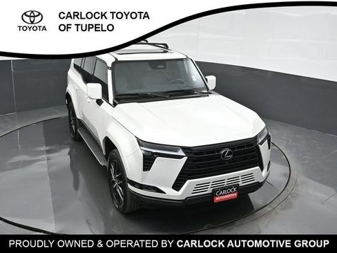 Used 2024 Lexus GX 550 w/ Accessory Package (Z1) AWD/4WD image 41