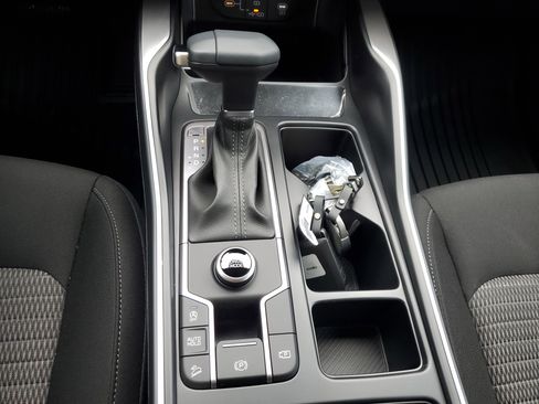 New 2026 Kia Sorento LX image 22