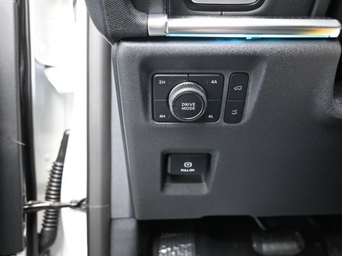 New 2025 Ford Expedition Max Platinum w/ Stealth Performance Package image 11