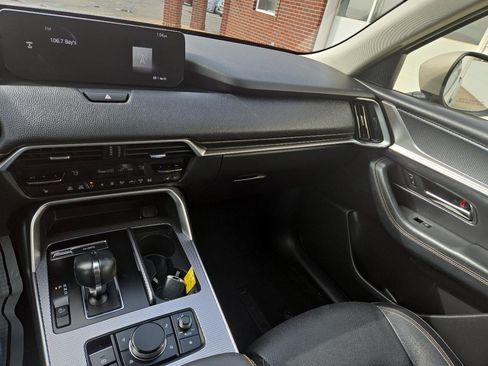 Used 2024 MAZDA CX-90 3.3 Turbo w/ Preferred Plus image 26