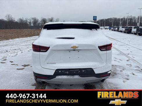 Used 2024 Chevrolet Blazer LT w/ Convenience Package image 4