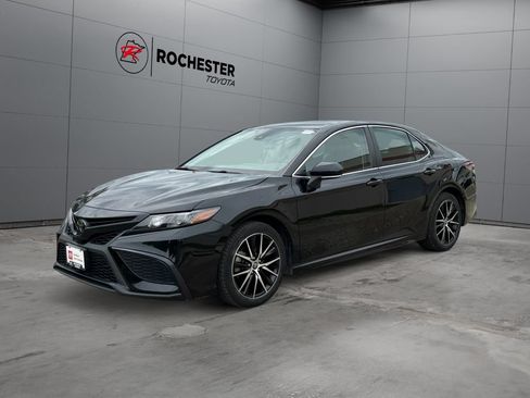 Certified 2023 Toyota Camry SE FWD image 7