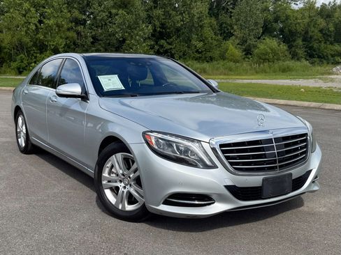 Used 2017 Mercedes-Benz S 550 4MATIC Sedan image 1