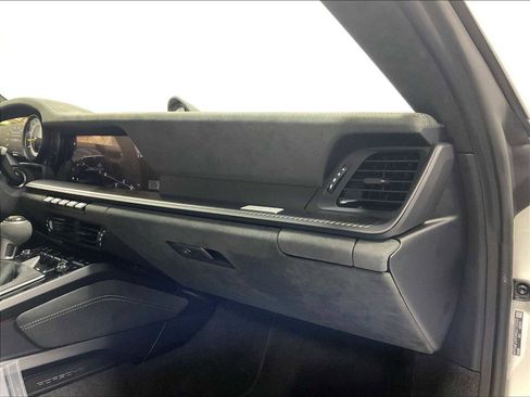 Used 2024 Porsche 911 GT3 RS image 27