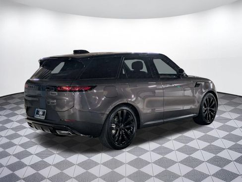 New 2026 Land Rover Range Rover Sport SE AWD/4WD image 5