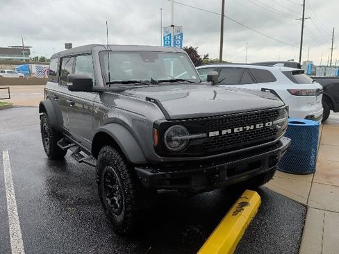 Used 2023 Ford Bronco Wildtrak AWD/4WD image 8