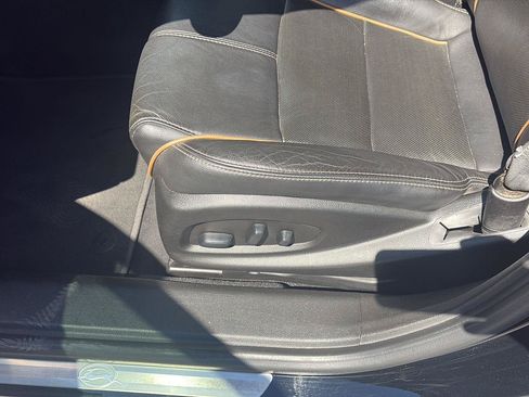 Used 2019 Chevrolet Impala Premier FWD image 11