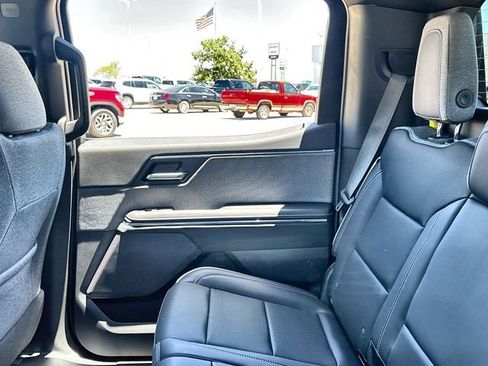 New 2026 GMC Sierra EV Elevation image 12