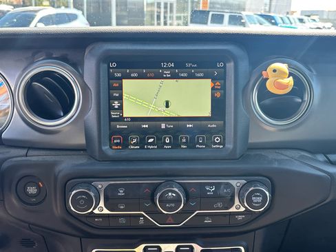 Used 2023 Jeep Wrangler Unlimited Rubicon 4xe image 10