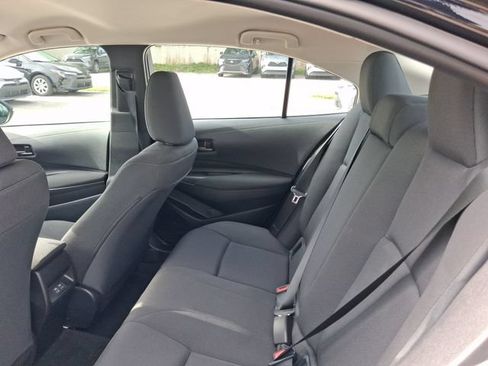 Used 2026 Toyota Corolla LE FWD image 6