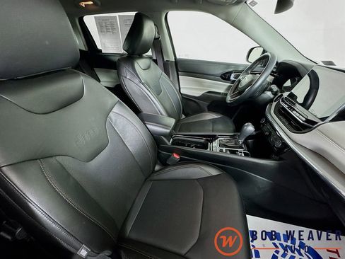 Used 2022 Jeep Compass Limited AWD/4WD image 35