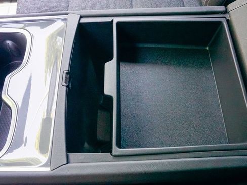 New 2025 GMC Acadia Elevation image 27