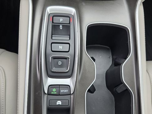 Used 2022 Honda Accord Touring image 27