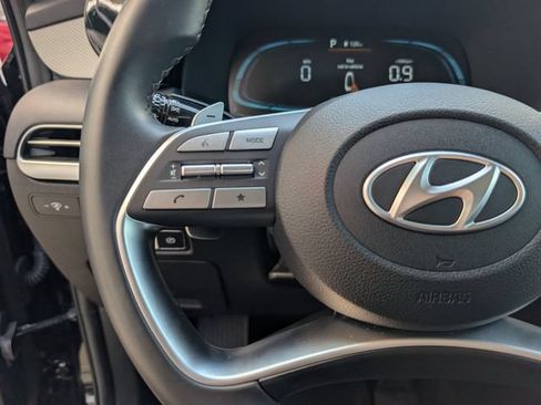 Used 2025 Hyundai Palisade SEL FWD image 12