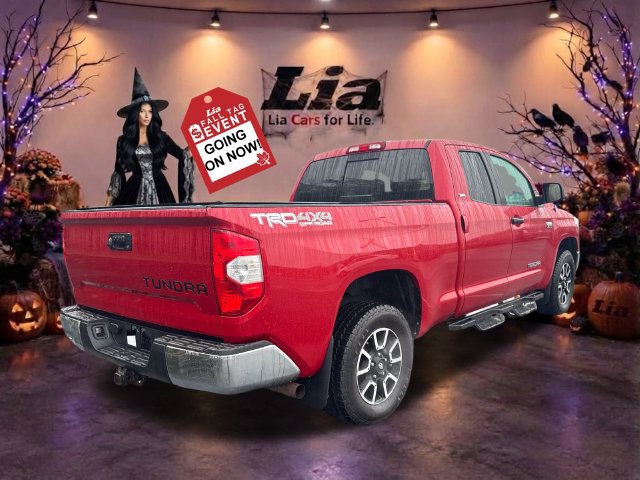Used 2018 Toyota Tundra SR5 w/ TRD Off Road Package AWD/4WD image 3