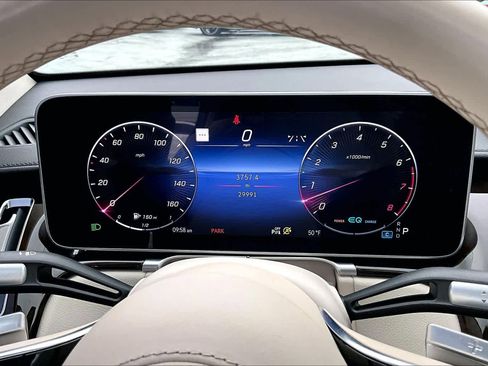 Used 2022 Mercedes-Benz S 500 4MATIC image 24