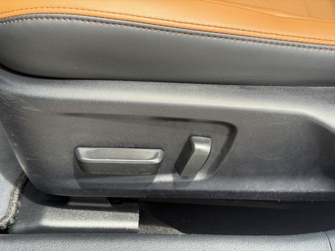 Used 2023 Lexus IS 350 F Sport w/ Accessory Package RWD image 18