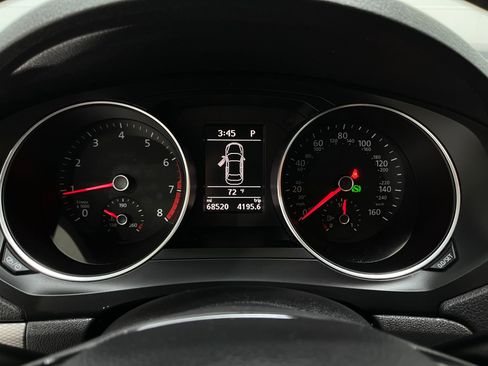 Used 2018 Volkswagen Jetta SE image 23