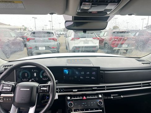 Used 2025 Hyundai Santa Fe SEL image 35