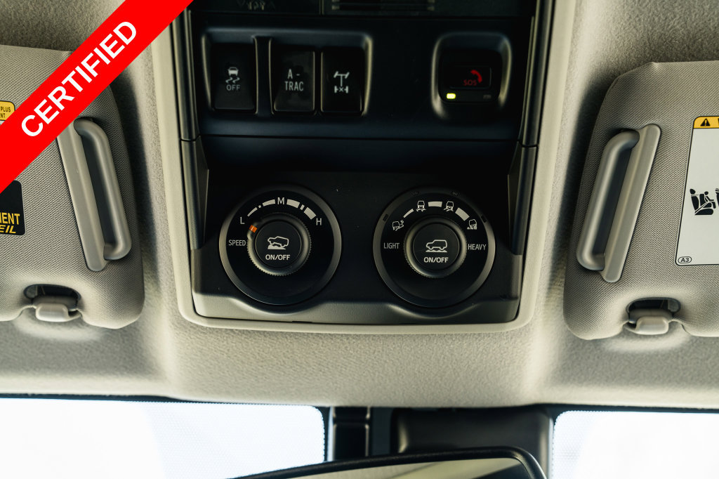 Used 2024 Toyota 4Runner TRD Off-Road Premium AWD/4WD image 19