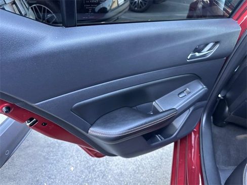 Used 2021 Nissan Altima 2.5 SR w/ SR Premium Package image 24