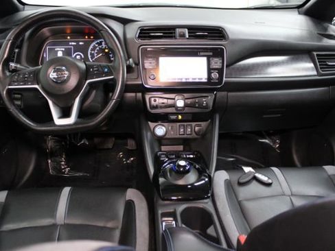 Used 2018 Nissan Leaf SL w/ SL Technology Package image 2