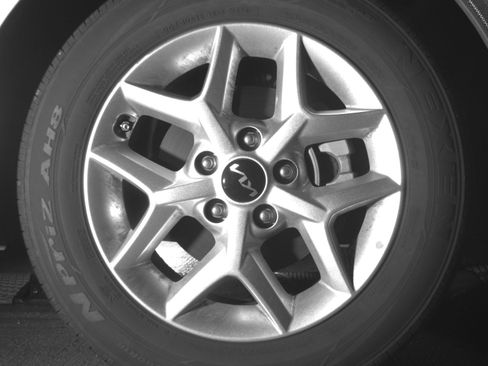 Used 2025 Kia Soul LX w/ LX Technology Package FWD image 13