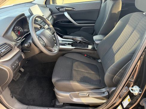 Used 2023 Mitsubishi Eclipse Cross LE AWD/4WD image 24