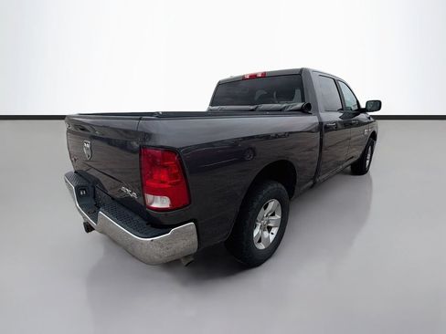 Used 2021 RAM 1500 Classic SLT AWD/4WD image 8
