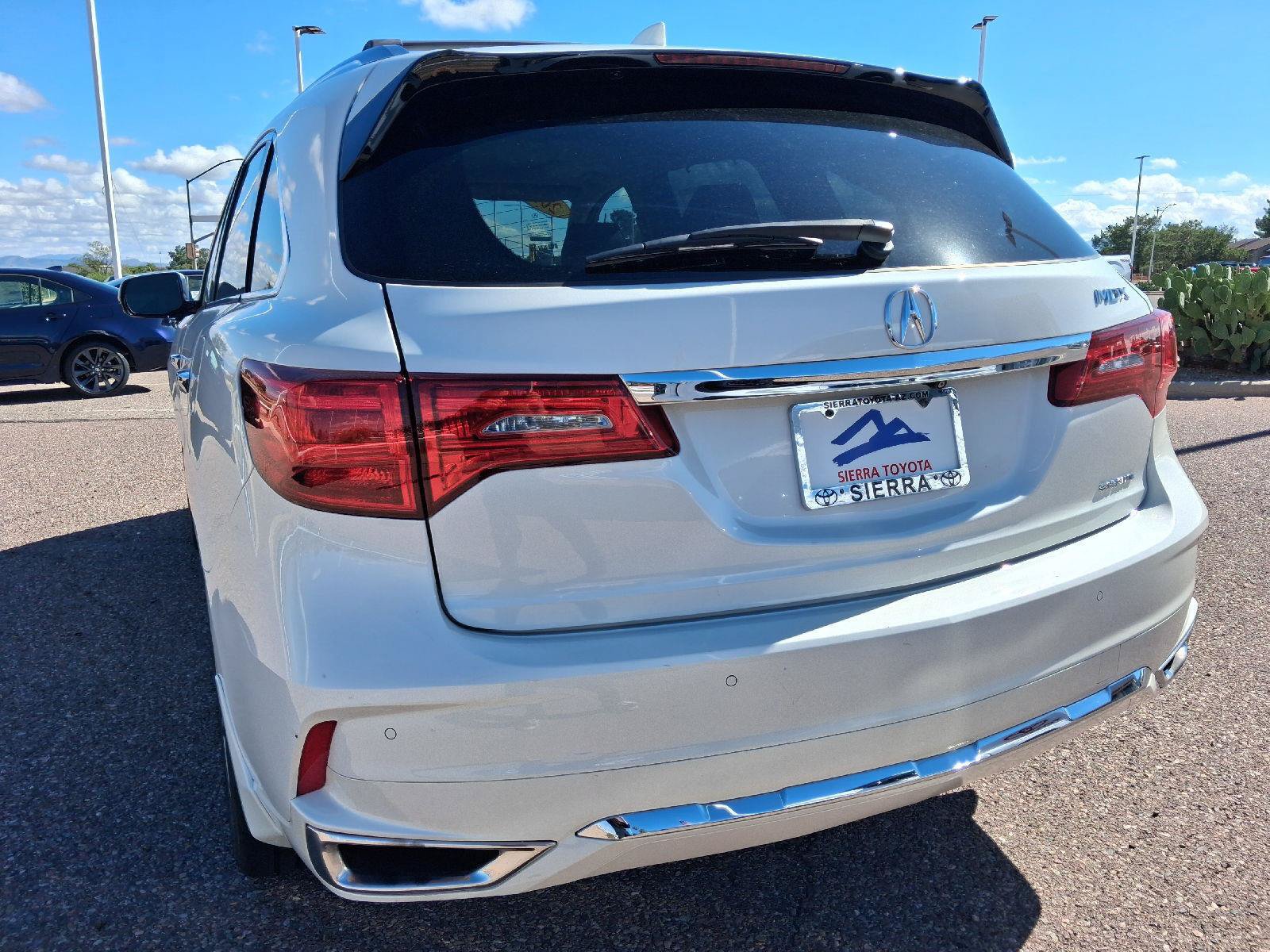 Used 2019 Acura MDX w/ Advance Package AWD/4WD image 11